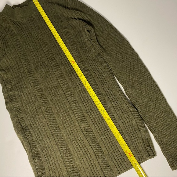 H&M Label of Graded Goods | Women’s Winter Dark Green Long Sleeve top - Picture 6 of 12